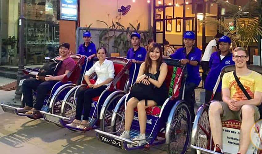 Food Tour By Cyclo In Hue
