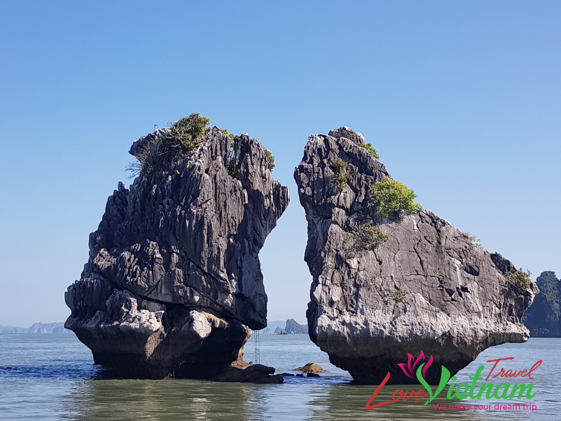 Private Shore Excursions Ha Long Bay 1 Day