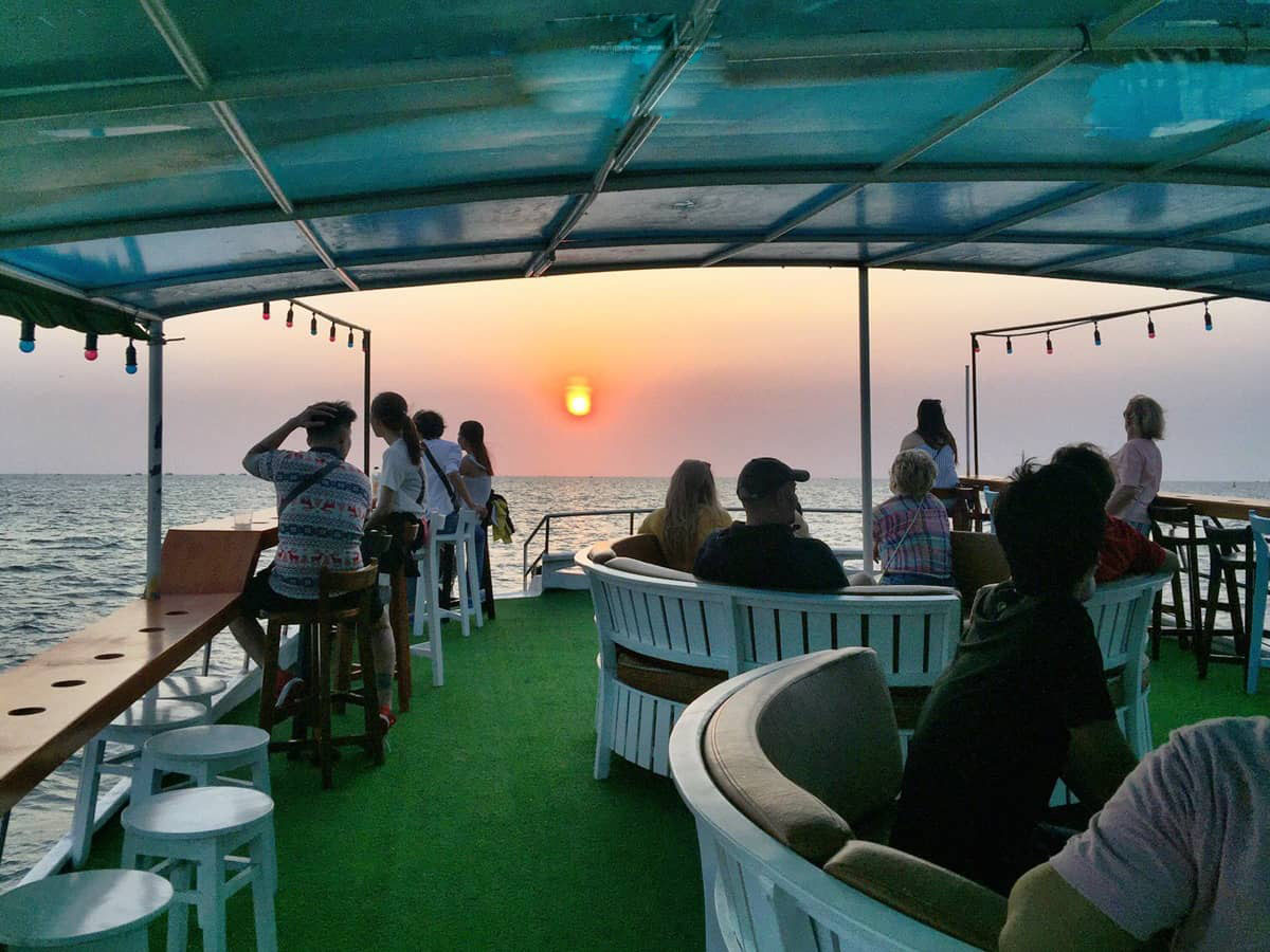 OPTION-2-NGAM-HOANG-HON-VA-CAU-MUC-DEM-OPTION-2-SUNSET-NIGHT-SQUID-FISHING-6 OPTION 2 NGAM HOANG HON VA CAU MUC DEM OPTION 2 SUNSET NIGHT SQUID FISHING 6