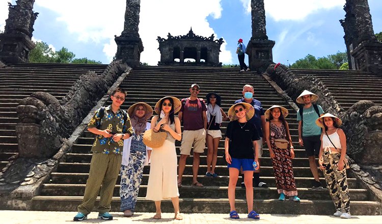 hue city tour small group