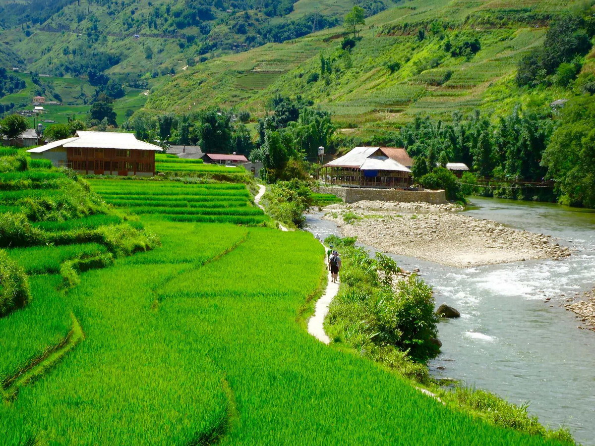 Sapa Bac Ha Market 3 Days 2 Nights