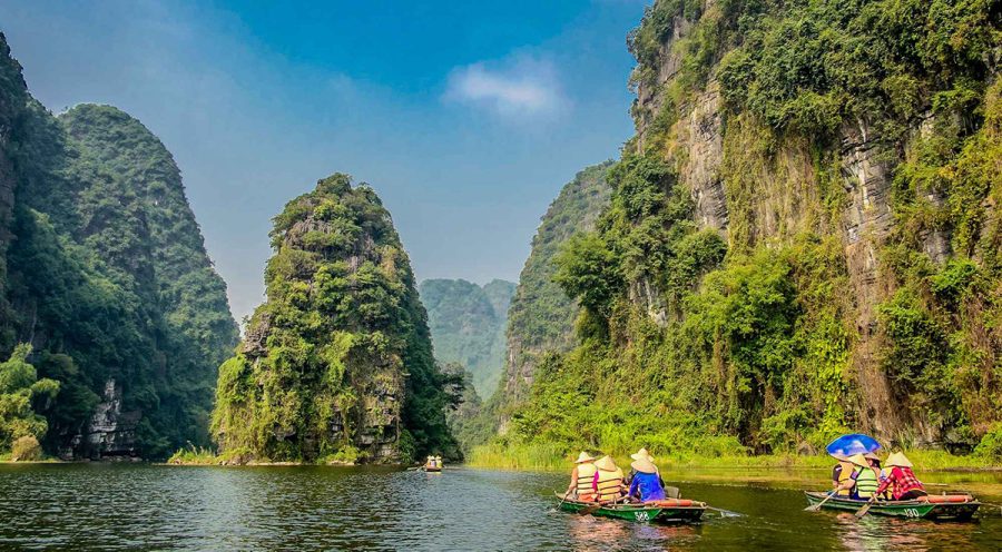 trang an boat tour 1